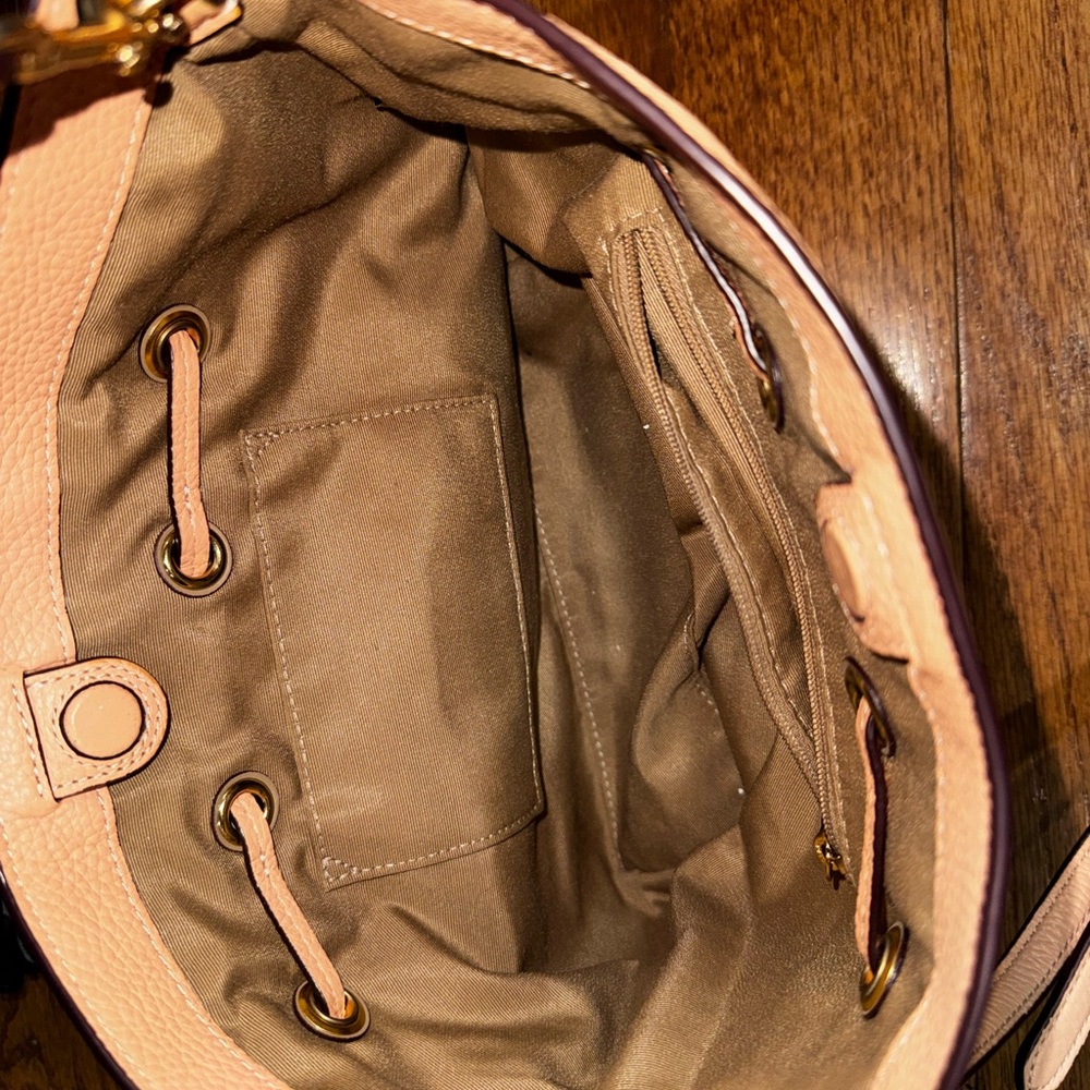 Vintage Authentic Coach Andy Crossbody - Picture 3 of 5